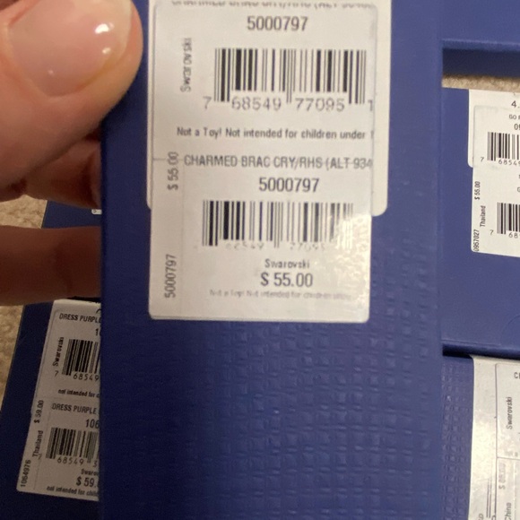 Stunning Swarovski charm bracelet. Dresses and shoes charms! Brand new - Picture 3 of 9